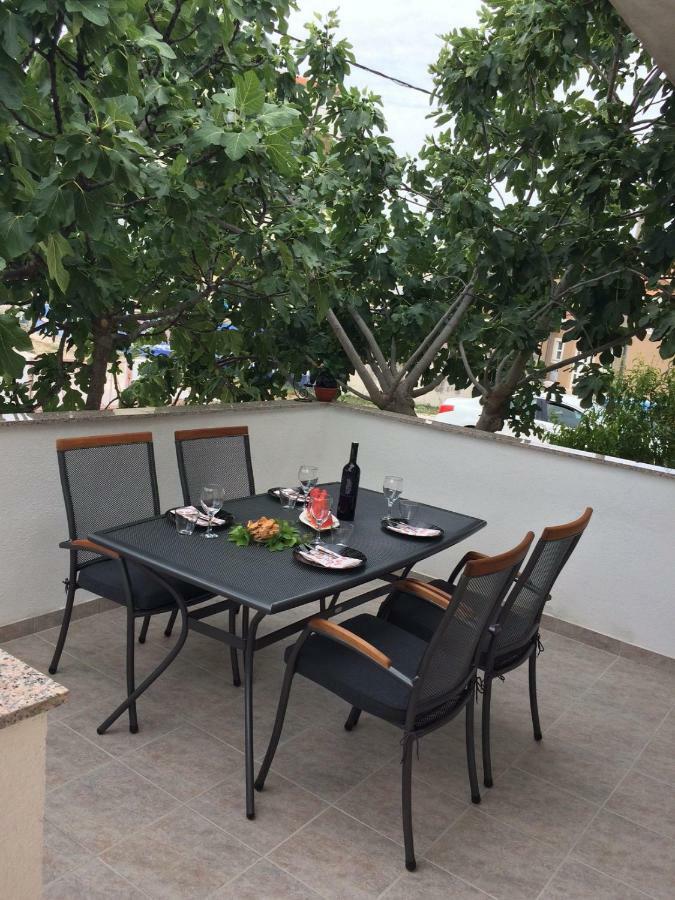 Bdm Apartment ดราเก ภายนอก รูปภาพ