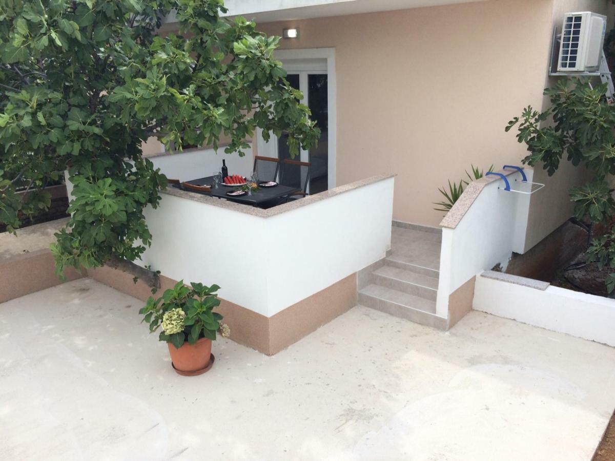 Bdm Apartment ดราเก ภายนอก รูปภาพ